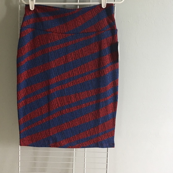 LuLaRoe Cassie Red and Blue Skirt NEW - Picture 2 of 5